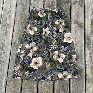 Vintage Traditions Made In Canada Floral skirt
